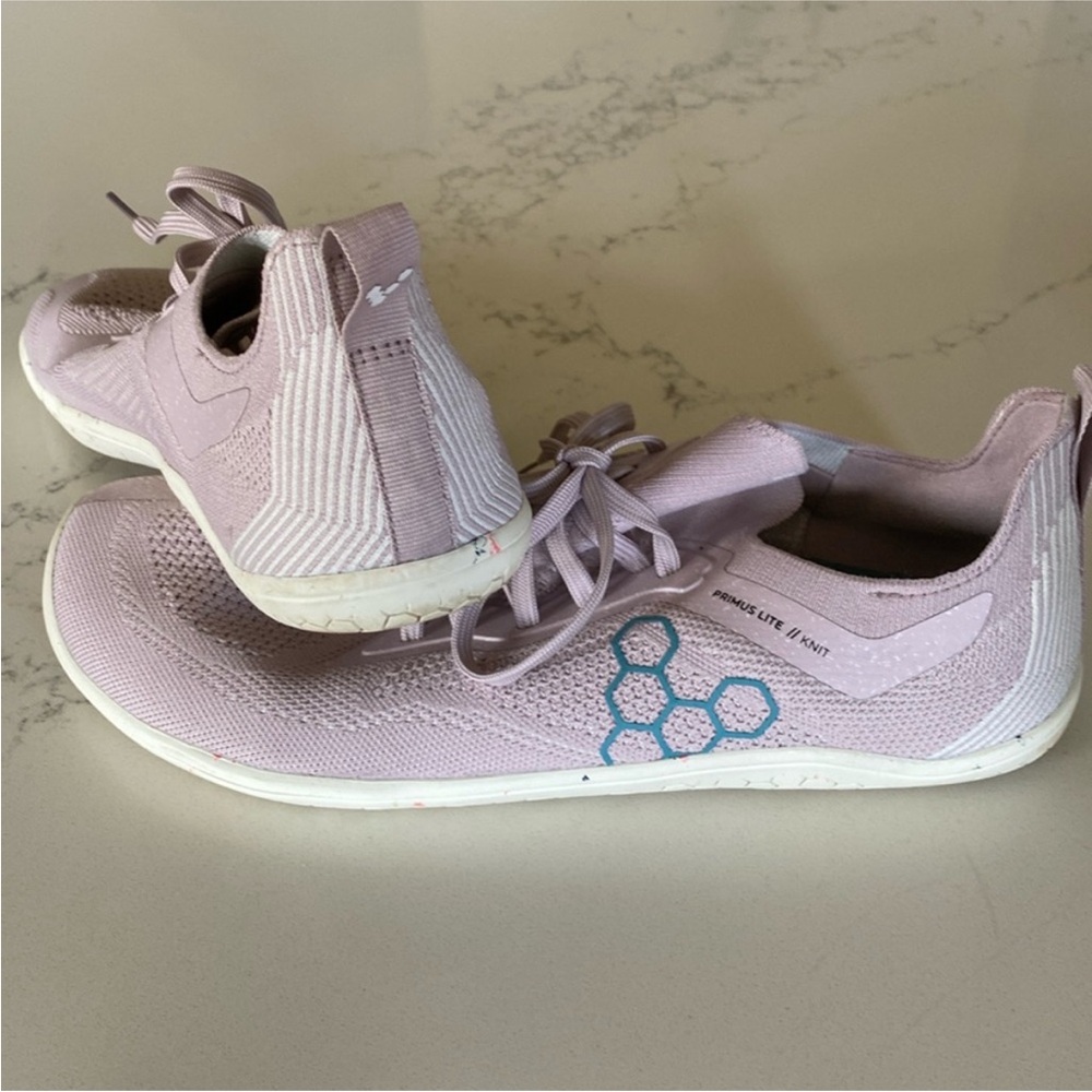 Vivo Barefoot Women's Shoes in Light Purple and White - Picture 3 of 11